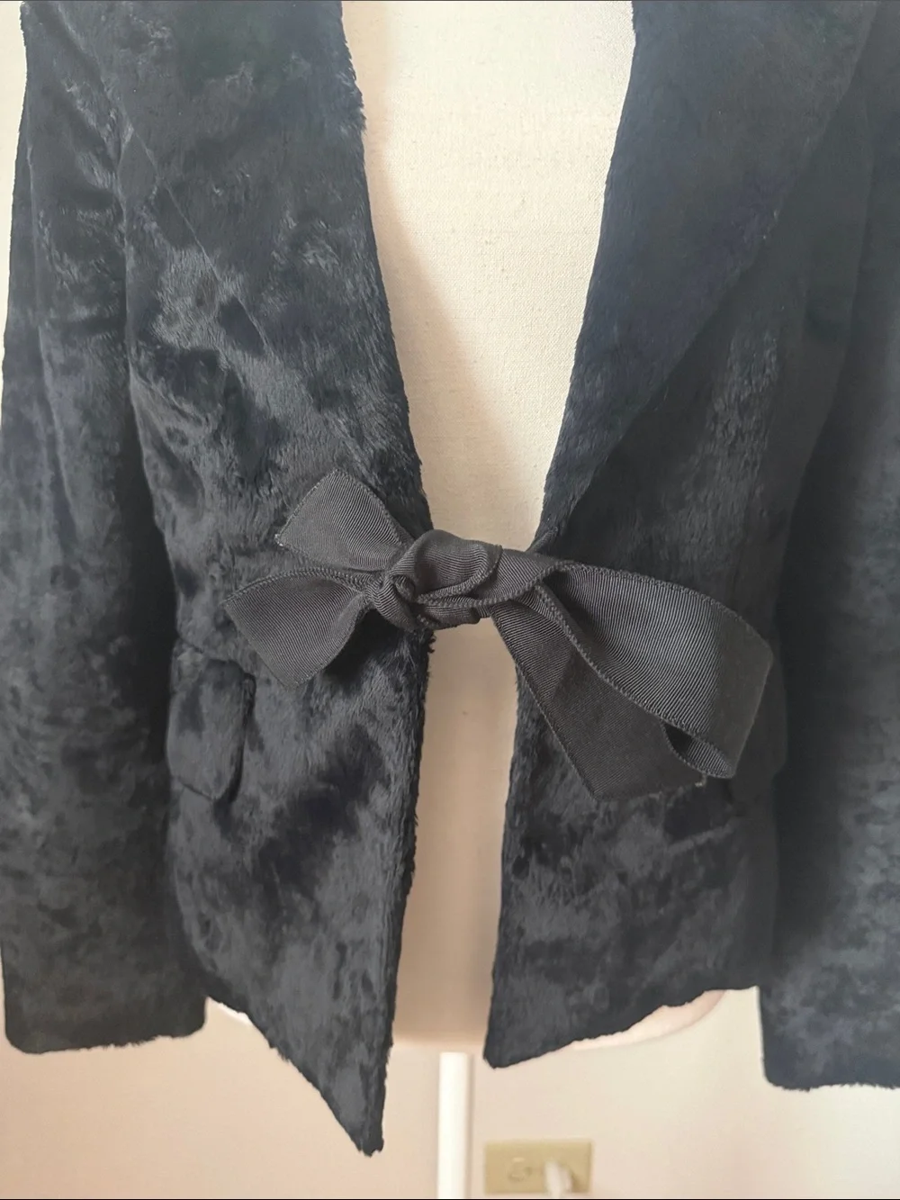 Club Monaco Black Faux Fur Tie-Waist Jacket